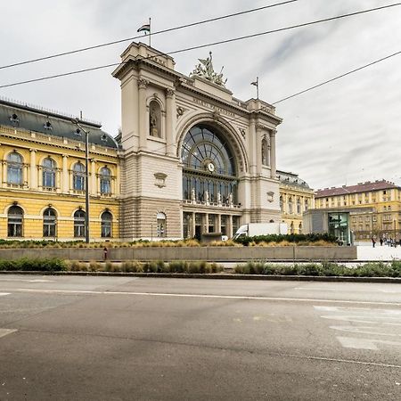 Bpr Garay Suite With Rooftop Terrace & A/C Budapest Exterior photo